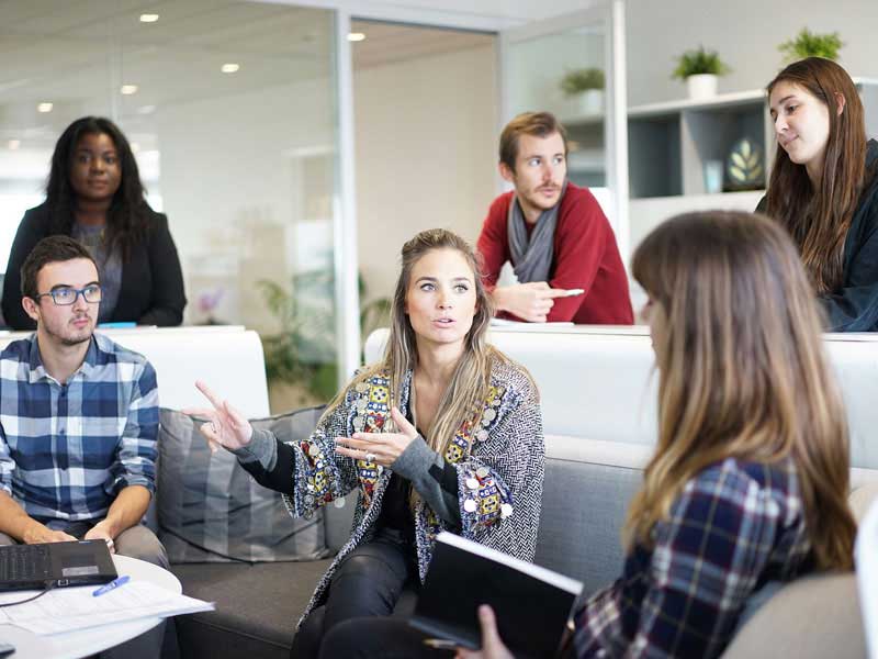 多设备同步的短信免费轰炸网页入口